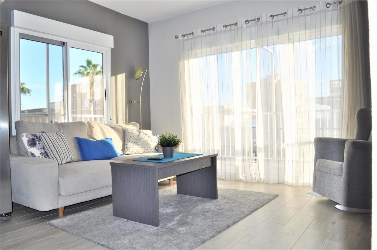 Three Bedroom Top Apartment By The Beach 圣波拉 外观 照片
